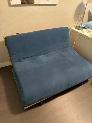Sofá cama azul y marrón