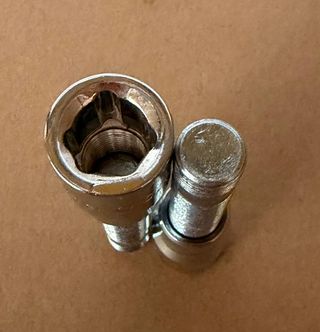 Antirrobo Kosei 12x1.25 para separadores