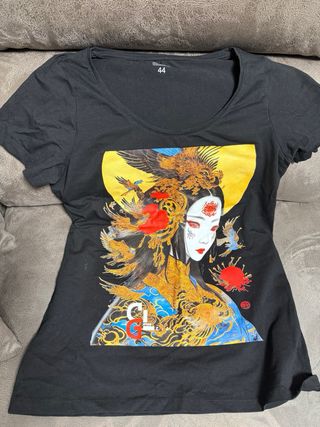 Lote 3 Camisetas: Calavera, China, Estrellas