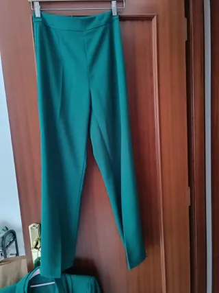 Traje chaqueta verde