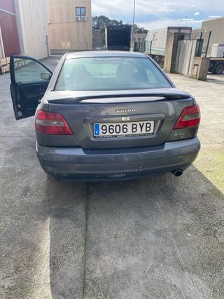 Volvo S40 2002