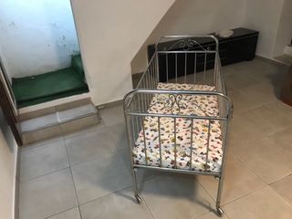 Cuna de hierro niquelado