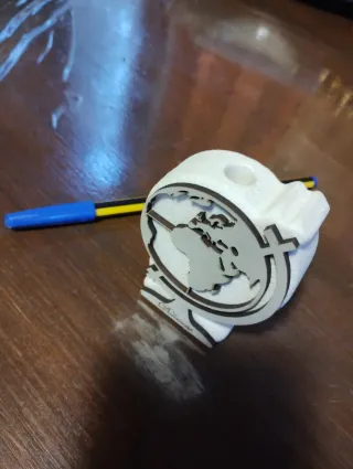 Portapenne da scrivania nuovo