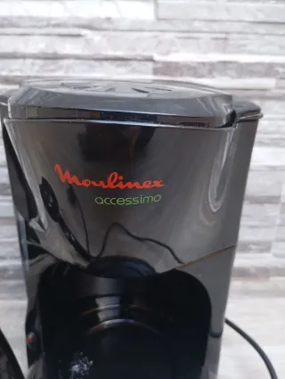 Cafetera Moulinex Accessimo Negra