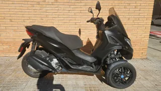 Piaggio Mp3 300 Black Edition 2023