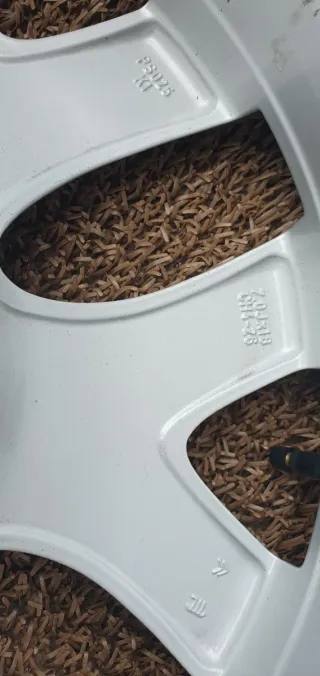 1 LLANTA 18 NUEVA A ESTRENAR  CITROEN C4 PICASSO