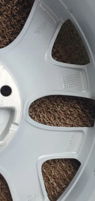 1 LLANTA 18 NUEVA A ESTRENAR  CITROEN C4 PICASSO