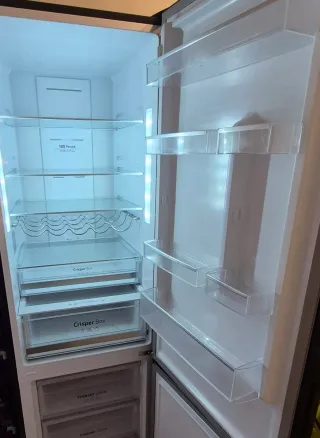 Nevera Cecotec Negra.