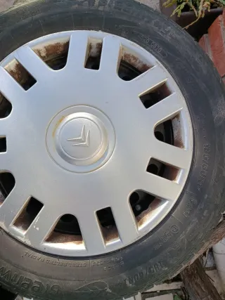 4 Ruedas completas 185/60 R14 20€/ rueda