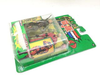 figura accion hasbro cross hair+ cobra c.l.a.w.s commander