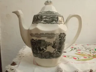 3 Piezas Porcelana Pickman La Cartuja Sevilla