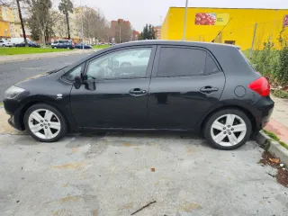 Toyota Auris 2009