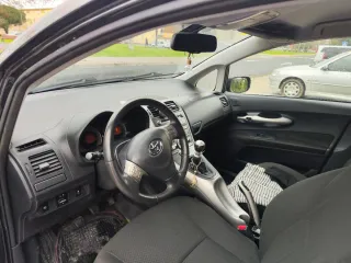 Toyota Auris 2009