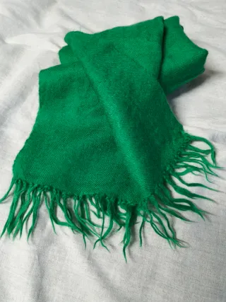 Sciarpa in lana verde brillante unisex