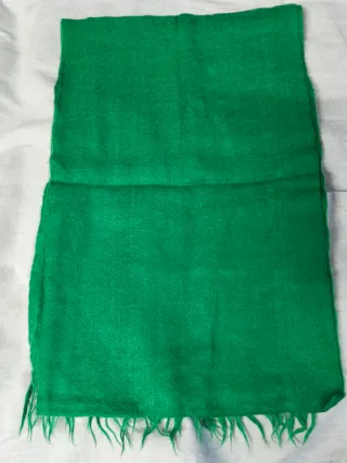 Sciarpa in lana verde brillante unisex