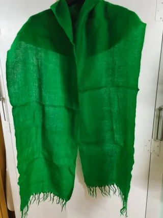 Sciarpa in lana verde brillante unisex