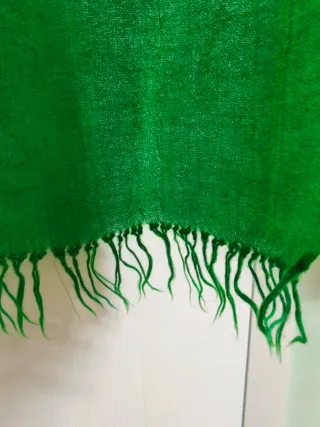 Sciarpa in lana verde brillante unisex