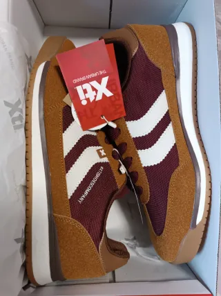 Zapatillas XTI Marrones y Rojas Talla 42