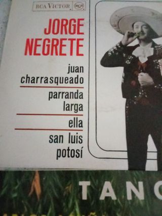 8 Discos Música Latina y Tango