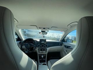 Mercedes-Benz ClA180 2016