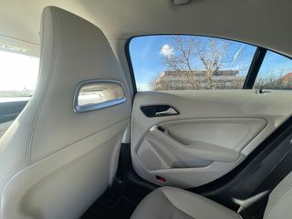 Mercedes-Benz ClA180 2016