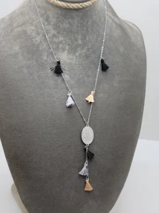 Collar Virgen con Tassels Multicolor