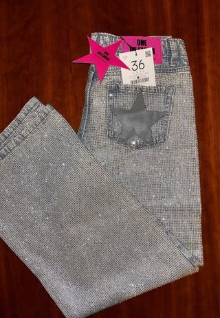 Pantalón vaquero brillante Stradivarius