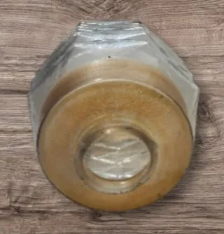 Tulipa de cristal dorada y transparente