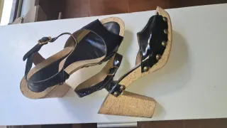 Sandalias Charol Tacón