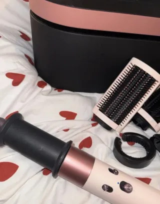 Dyson Airwrap Beige y Dorado