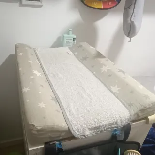 Colchón cambiador estrellas