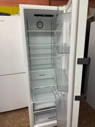 Nevera Beko sin congelador