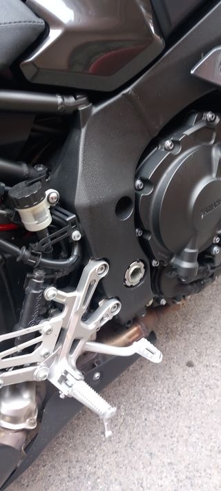 Vendo moto yamaha mt-10