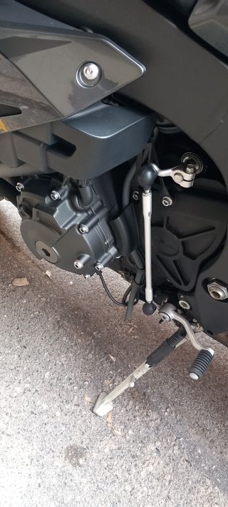 Vendo moto yamaha mt-10