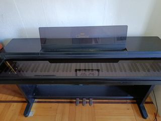Piano Yamaha Clavinova CLP-560