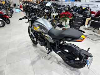 Voge 525 ACX Gris/Amarillo