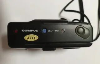 Cámara Olympus AM-100