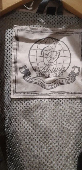 Cazadora hombre beige