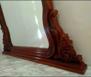 Mueble Aparador Antiguo con espejo