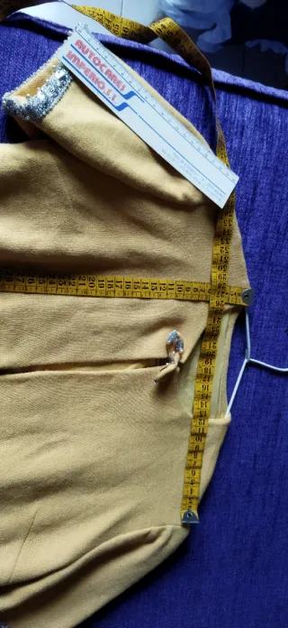 Vestido y torera vintage amarillo con plateado