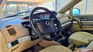 SsangYong Rodius 2010