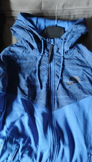 Sudadera Nike Air Max Hybrid Windrunner