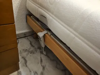 Cama geriátrica articulada doble