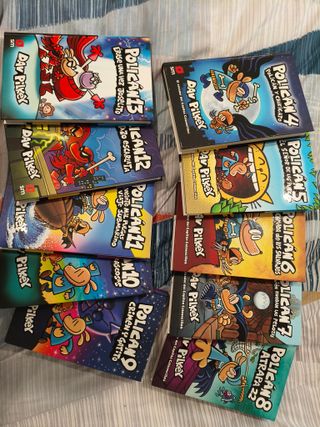 Colección de libros Polican