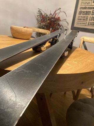 Esquís Salomon S/Race con fijaciones