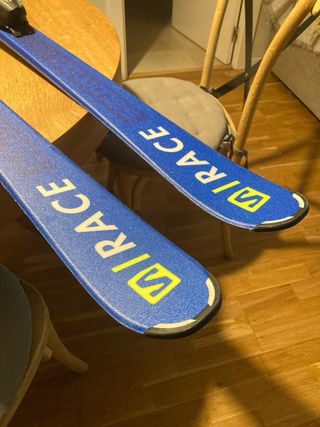 Esquís Salomon S/Race con fijaciones