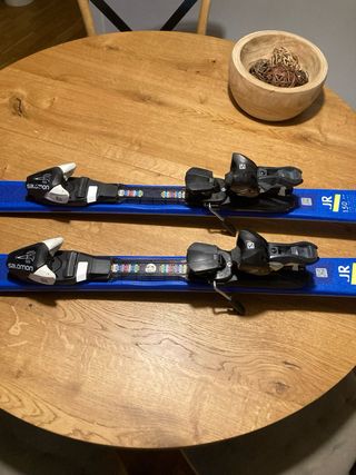 Esquís Salomon S/Race con fijaciones