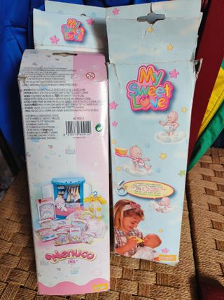 ANTIGUO MUÑECO BERJUSA + 4 CAJAS PAÑALES FAMOSA