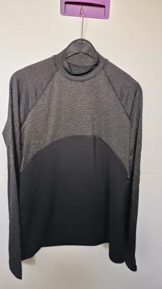 Camiseta de manga larga con brillo