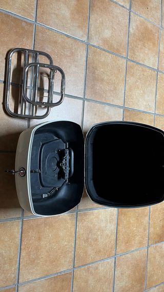 Vespa gts 300 Topcase y portaequipajes